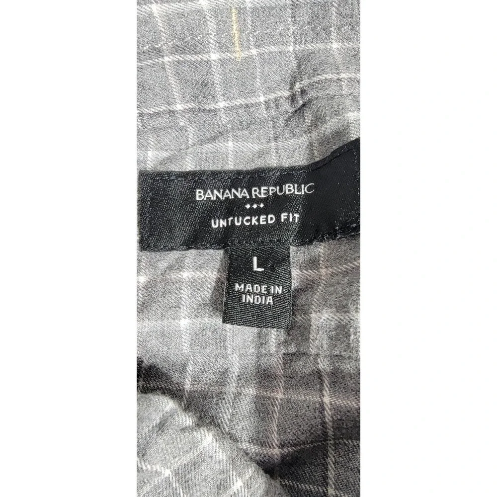 Banana Republic Mens Untucked Fit Grey Grid Cotton Button Down Shirt Large
